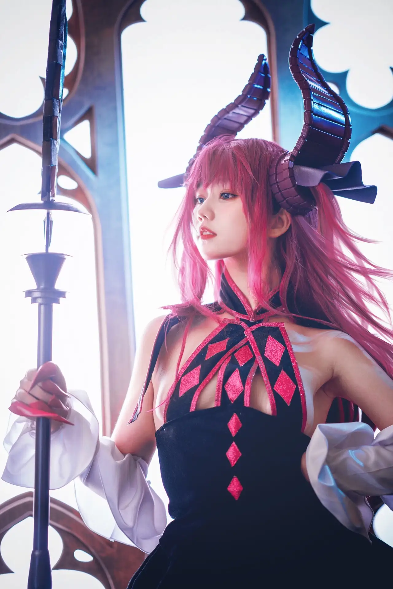 No.010 - 龙娘 [9P]