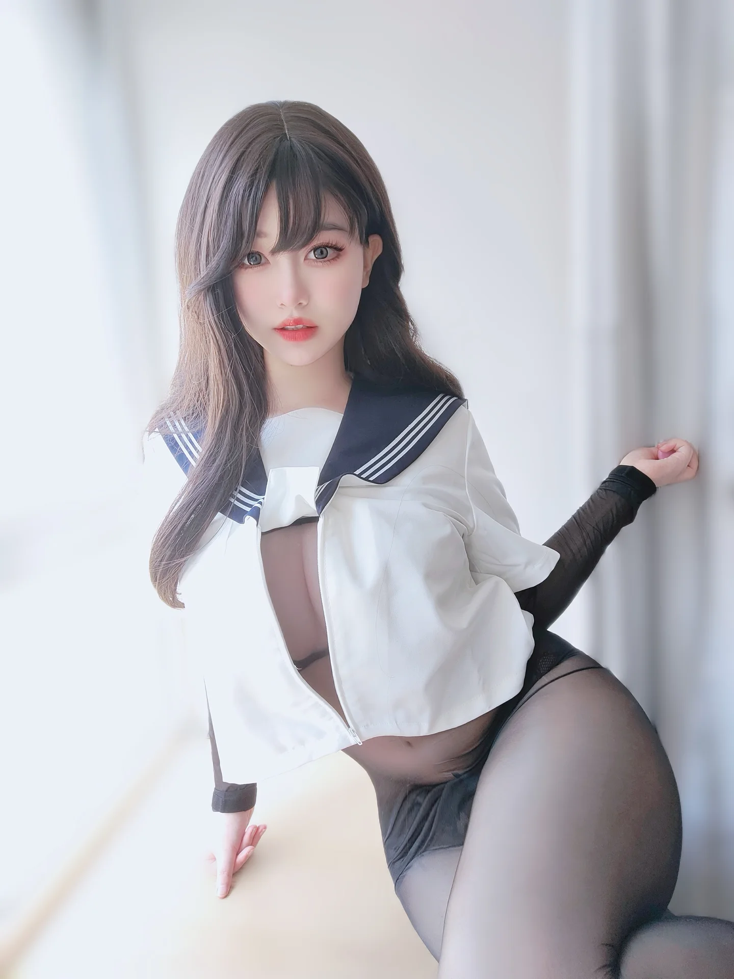 性感水手服妹妹 [23P]