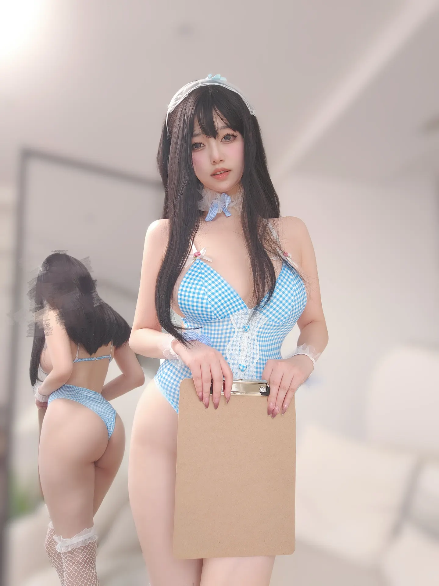 蓝色泳装女仆 [94P]